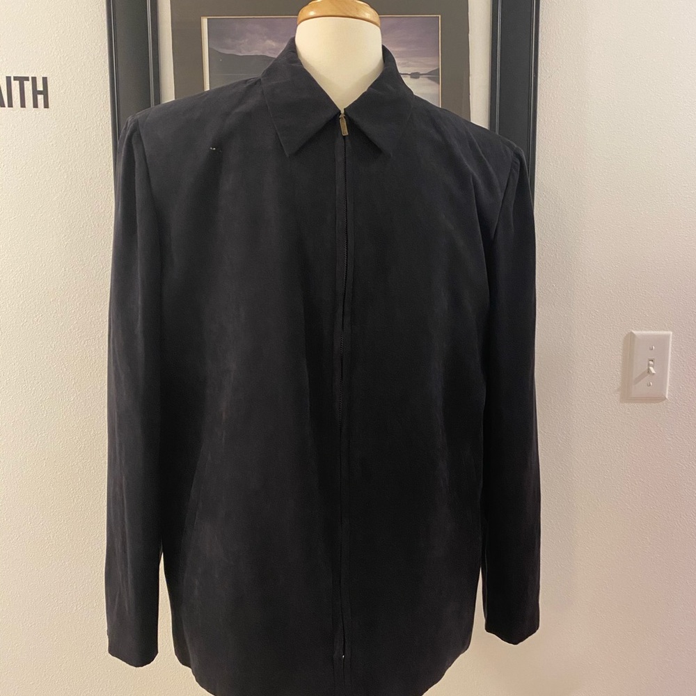 Sued jacket and pants